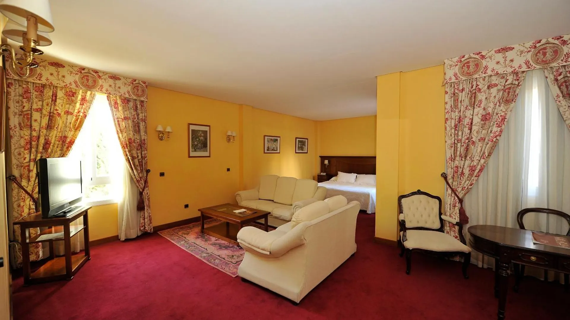 Hotel Lozano Antequera 3*,  Spagna